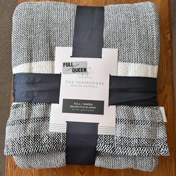 RACHEL ASHWELL Other - RACHEL ASHWELL GRAY,BLACK & WHITE WAFFLE BLANKET FULL QUEEN 90" X 90"